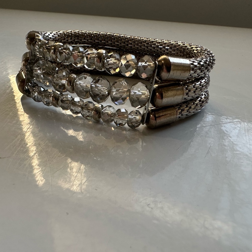 ✨Silver Tone Triple Strand With Smoke Color Beads stretch Bracelet